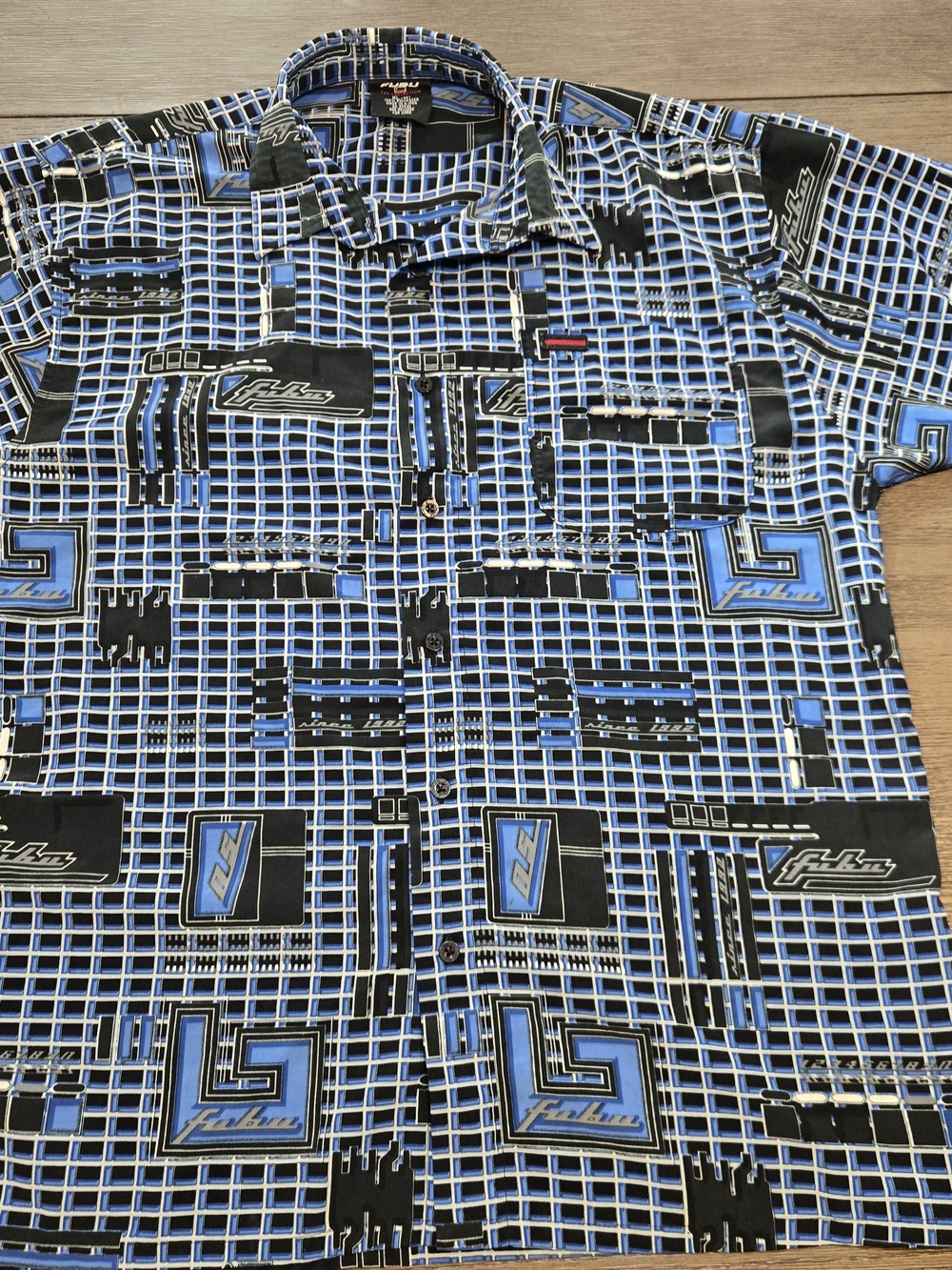 Vintage Y2K Fubu Men's Short-Sleeve Button-Up Shirt in Blue and Black AOP